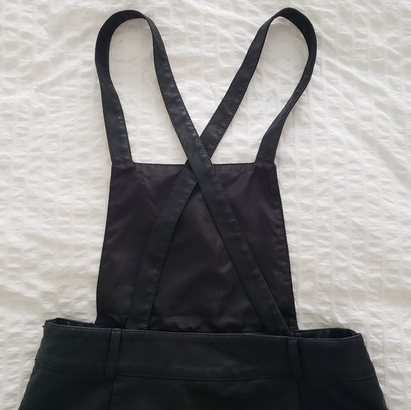 BB Dakota Jack vegan leather pinafore black medium - Picture 6 of 8